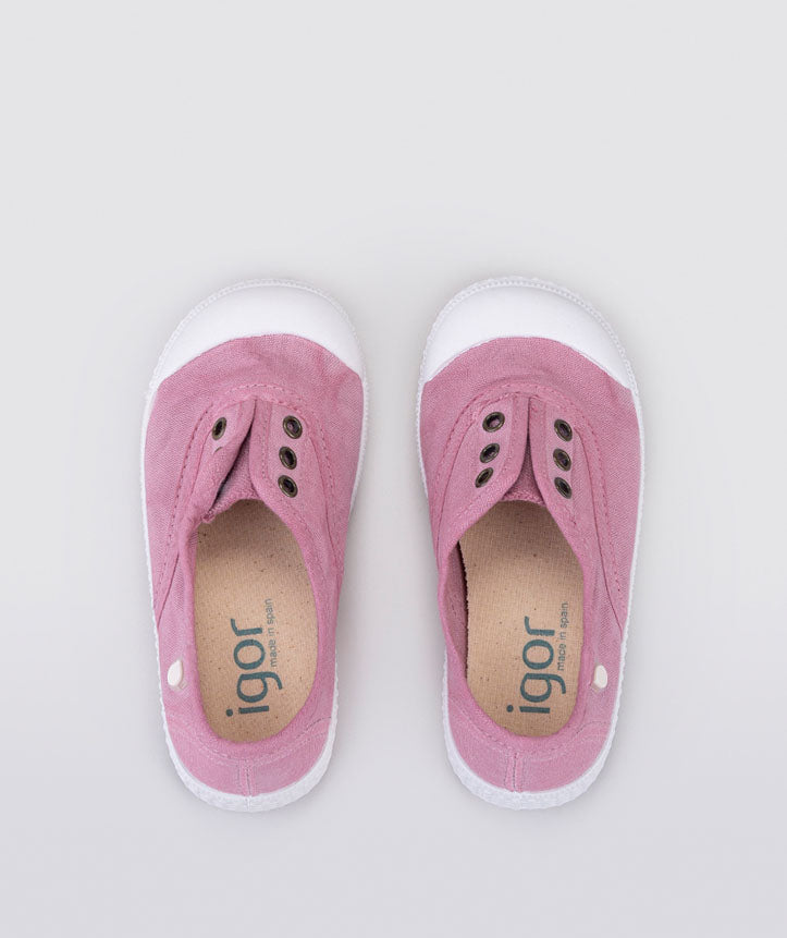 IGOR canvas tennis shoes, breathable in dusty rose color. Light tennis shoes for adventurous little feet .Provided by local family online store Greenmont Kids.