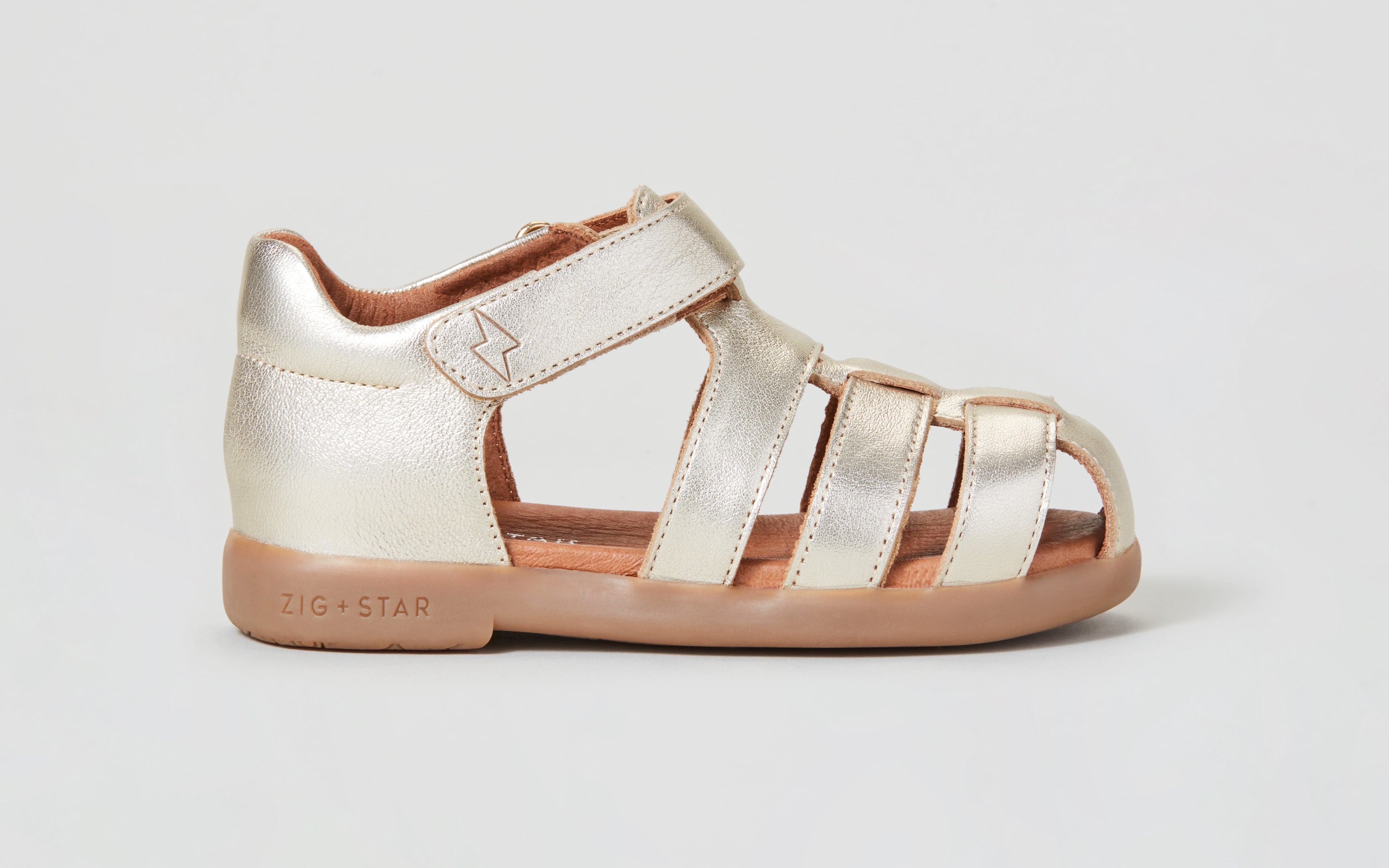 COSMIC closed-toe sandal, gold, zig + star