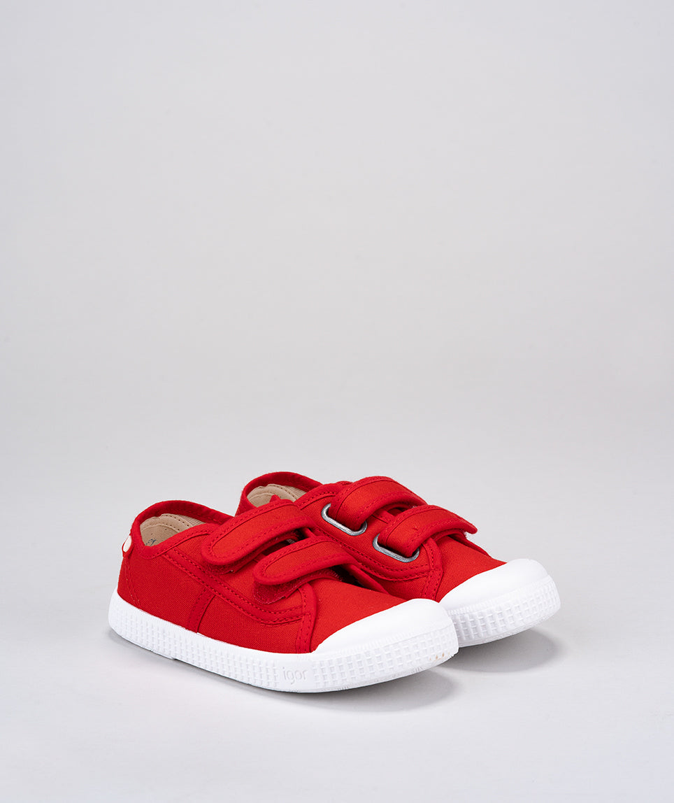 IGOR canvas shoes with velcro, breathable and light. Unisex tennis shoes for adventurous little feet . Provided by local family online store Greenmont Kids.